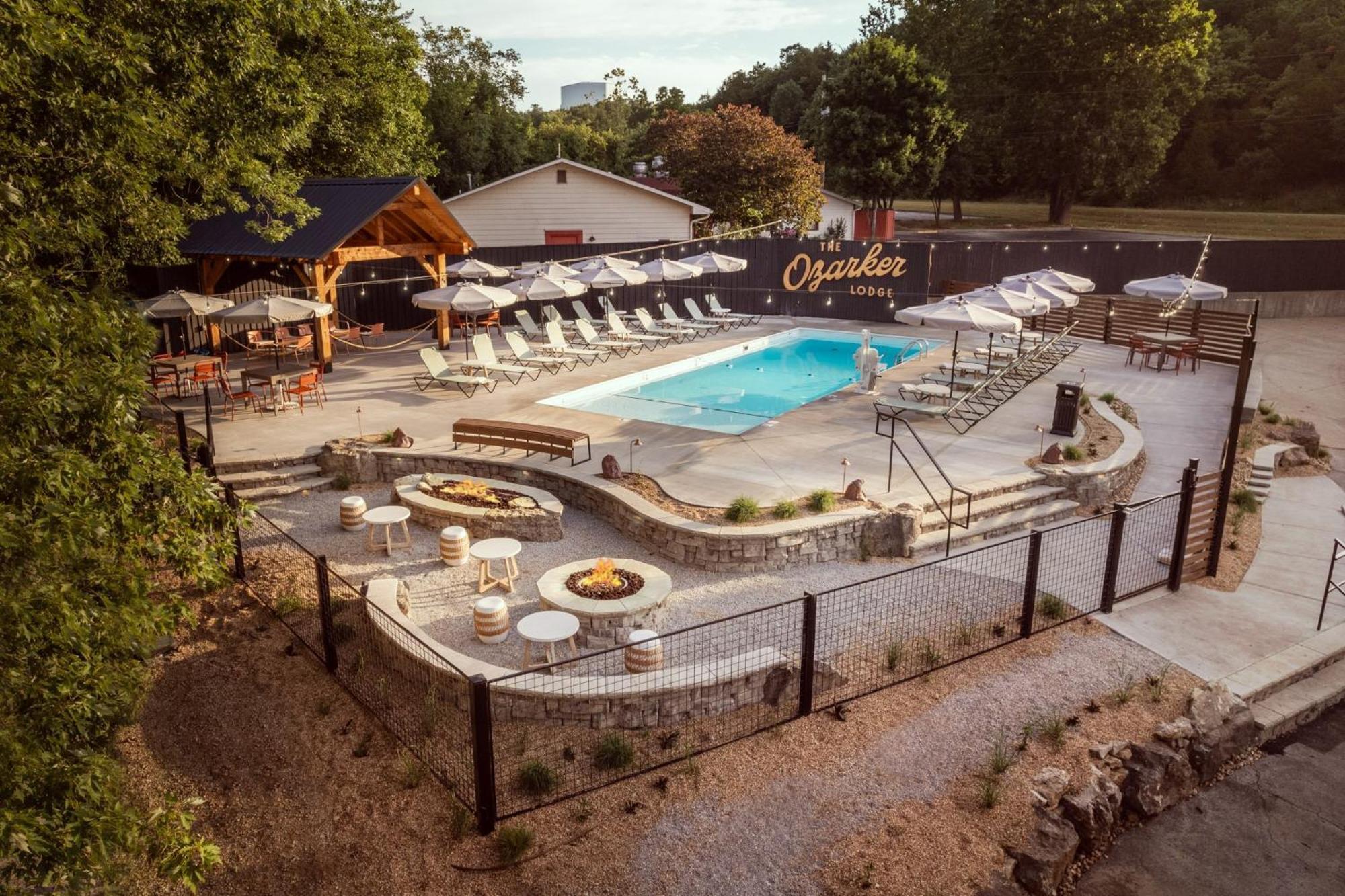 The Ozarker Lodge Branson Buitenkant foto